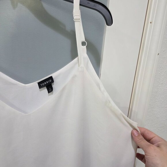 Torrid White Double Layer Tank Top 2X Adjustable Straps Plus Size Cami Blouse - Picture 6 of 9